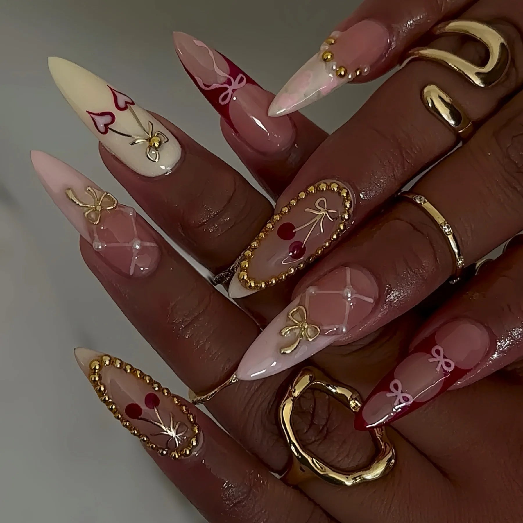 24Pcs Mid-length 3D Flowers Design Fingertips Sweet Butterfly Yellow Ripple Almond False Nails Detachable Full Cover Press Ons