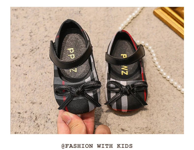 NEW Classic Winter Princess Shoes Baby Soft-solar Toddler Shoes Girl Children Plate Cloth Single Shoes 0-3 Years Old Bow Sandals