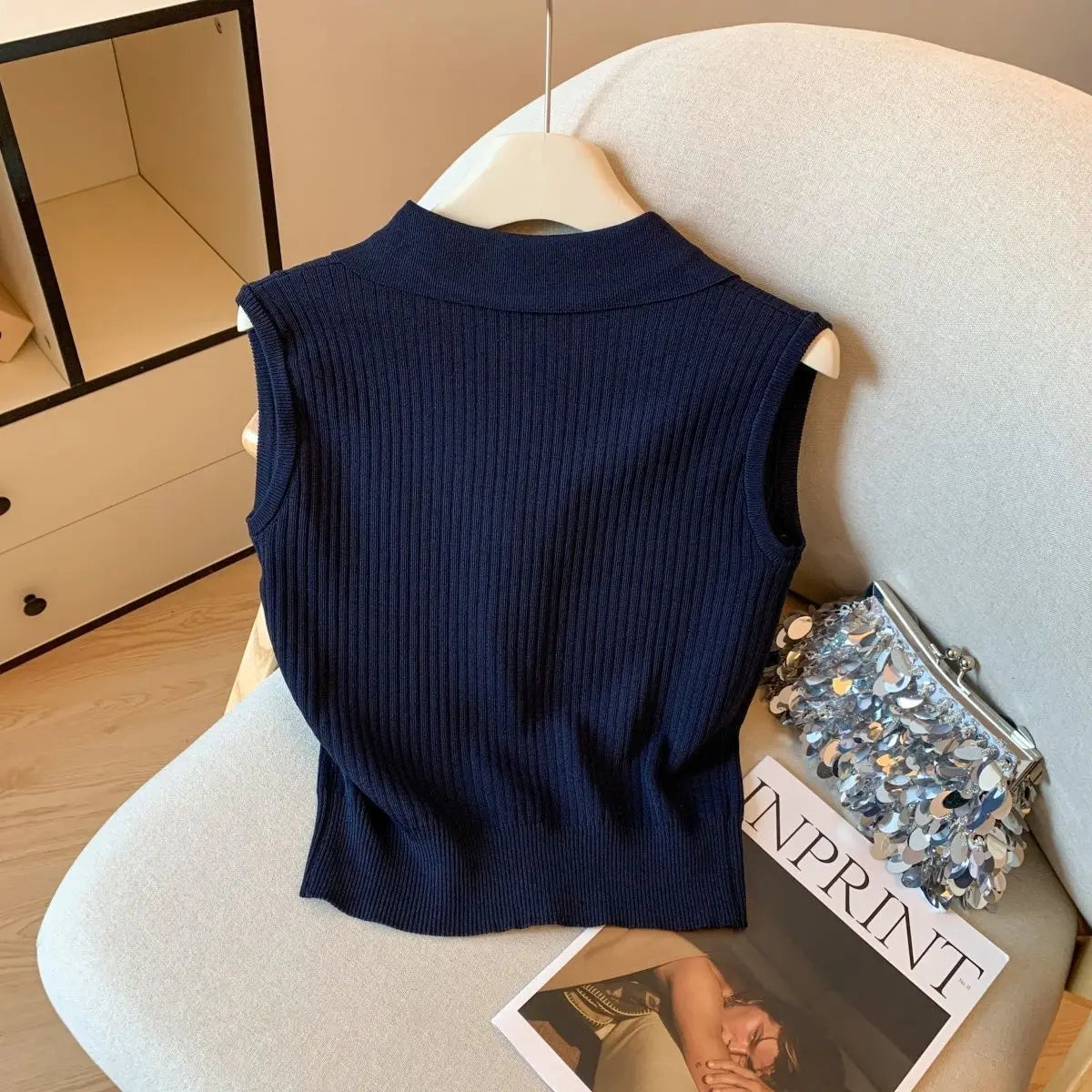 2025 Summer Korean Style Embroidered Lapel Single-breasted Knitted Women's Sleeveless Versatile Temperament Sleeveless Tank Top