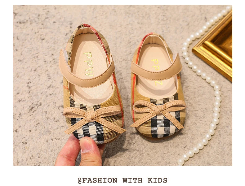 NEW Classic Winter Princess Shoes Baby Soft-solar Toddler Shoes Girl Children Plate Cloth Single Shoes 0-3 Years Old Bow Sandals