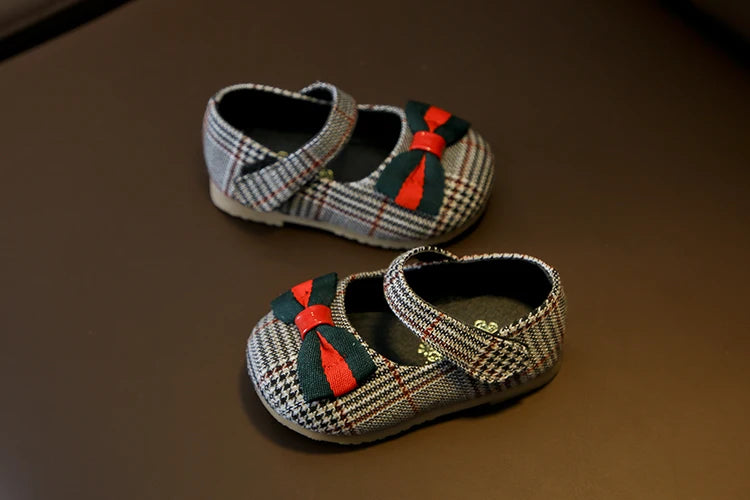 NEW Classic Winter Princess Shoes Baby Soft-solar Toddler Shoes Girl Children Plate Cloth Single Shoes 0-3 Years Old Bow Sandals