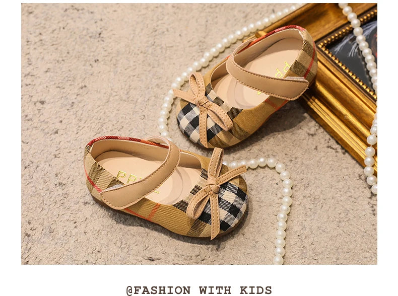 NEW Classic Winter Princess Shoes Baby Soft-solar Toddler Shoes Girl Children Plate Cloth Single Shoes 0-3 Years Old Bow Sandals