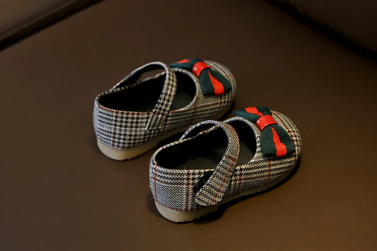 NEW Classic Winter Princess Shoes Baby Soft-solar Toddler Shoes Girl Children Plate Cloth Single Shoes 0-3 Years Old Bow Sandals