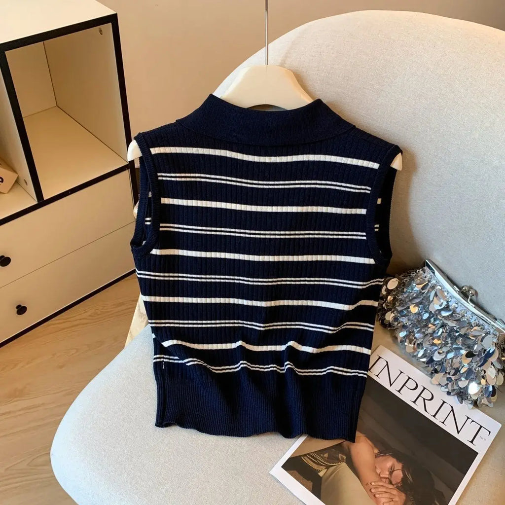2025 Summer Korean Style Embroidered Lapel Single-breasted Knitted Women's Sleeveless Versatile Temperament Sleeveless Tank Top